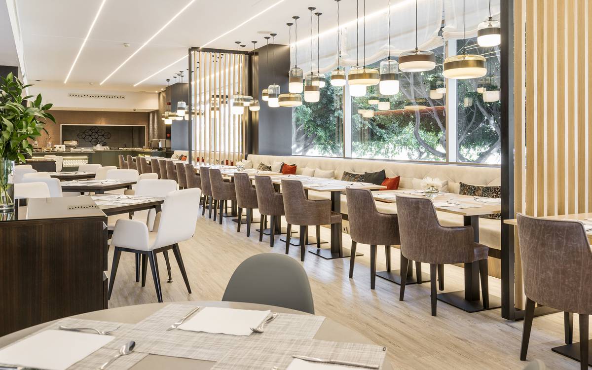 Restaurante Hotel ILUNION Málaga Restaurante Hotel ILUNION Málaga