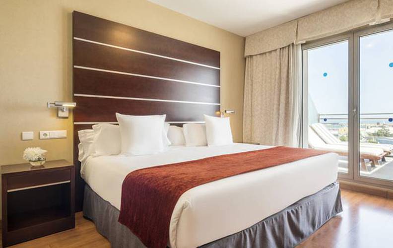  Hotel ILUNION Málaga