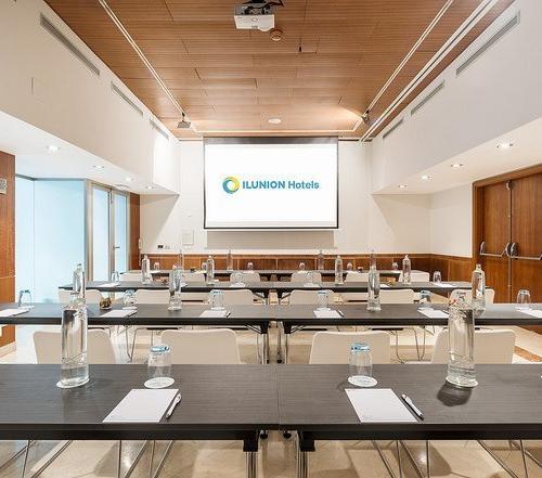 contacto Hotel ILUNION Málaga contacto Hotel ILUNION Málaga